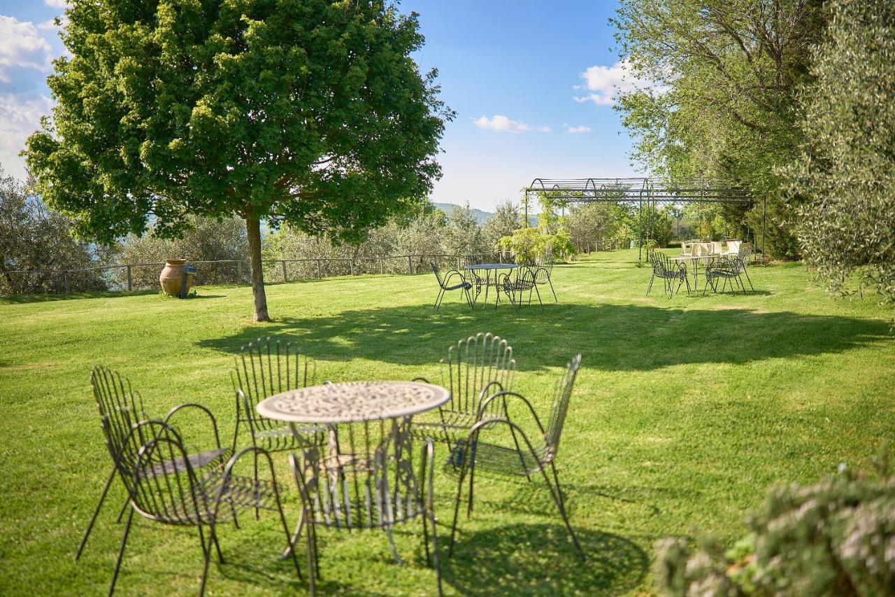 Gasthaus Il Poggio Celle sul Rigo Exterior foto